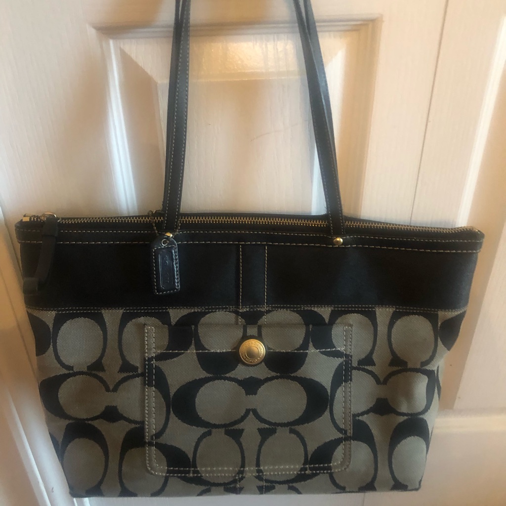 Coach Signature Fabric Black/Grey Tote